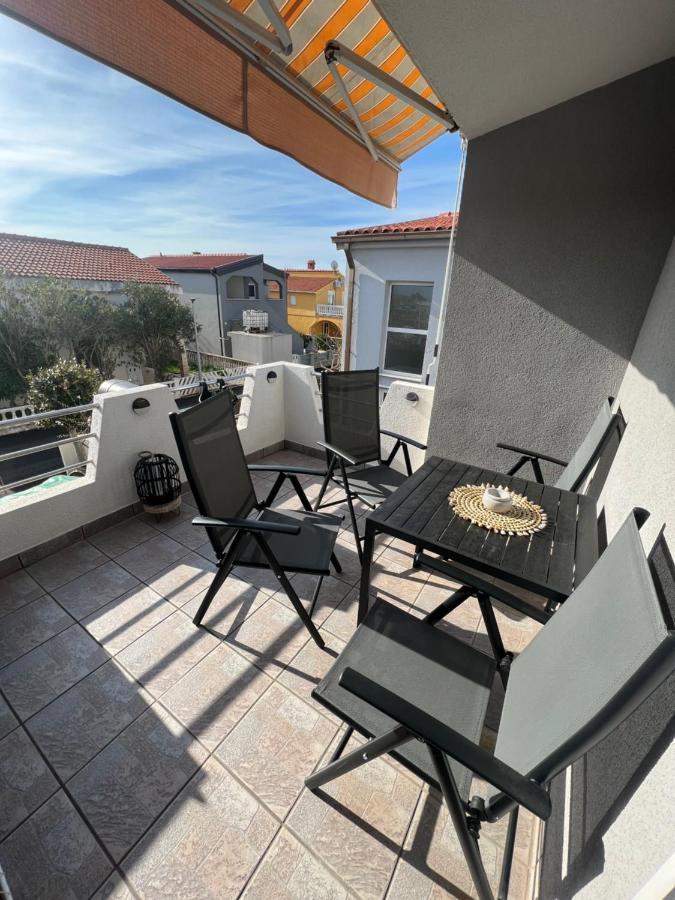 Apartment Mona Vir Kültér fotó